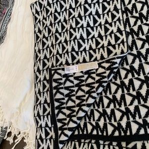 Express Accessories - Statement Scarves Express Accessories - Statement Scarves